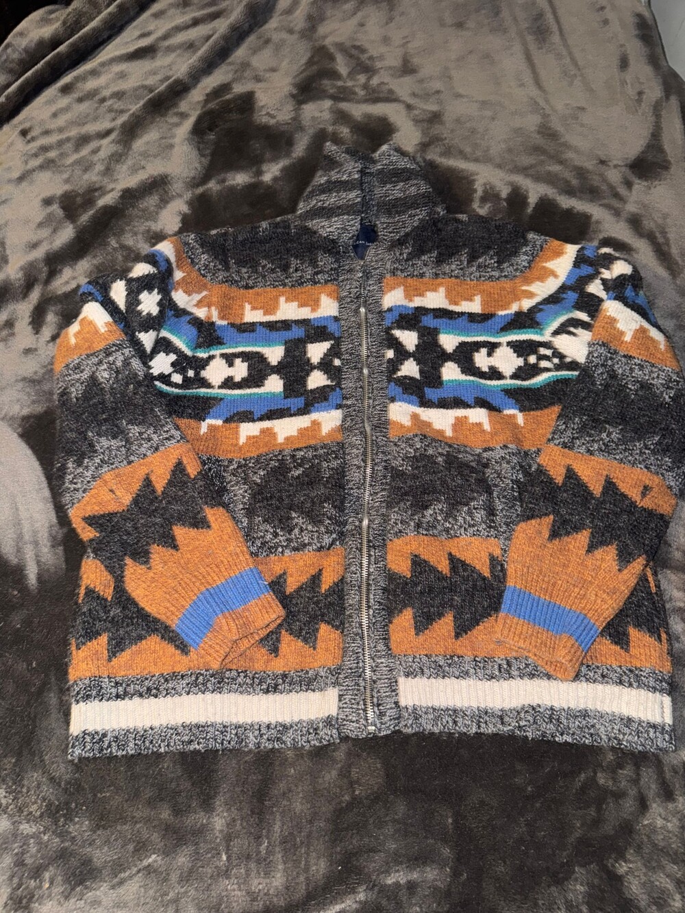 American Eagle Gray Cotton Nylon Wool Blend cardigan size large